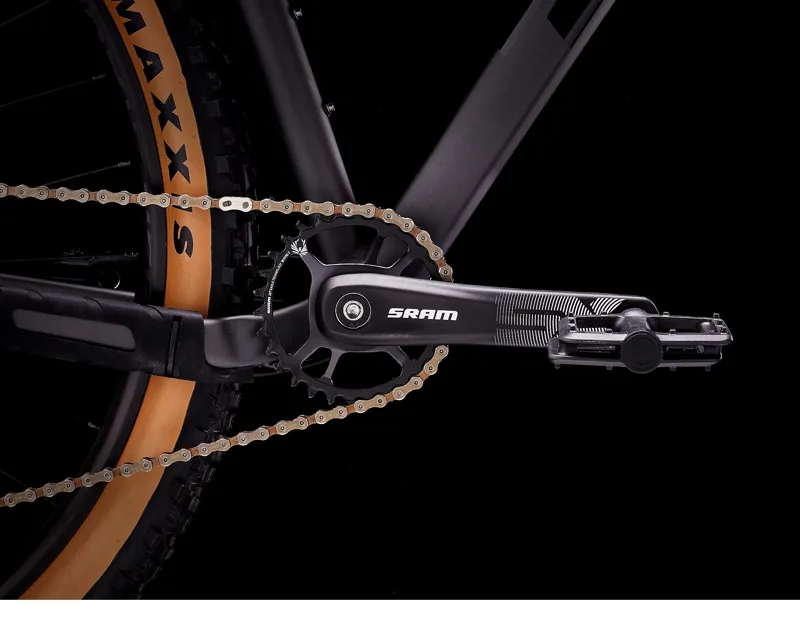 Trek Marlin 8 Mountain Bike in Matte Dnister Black-7